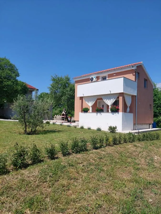 Holiday Home Nora Zadar 0*,